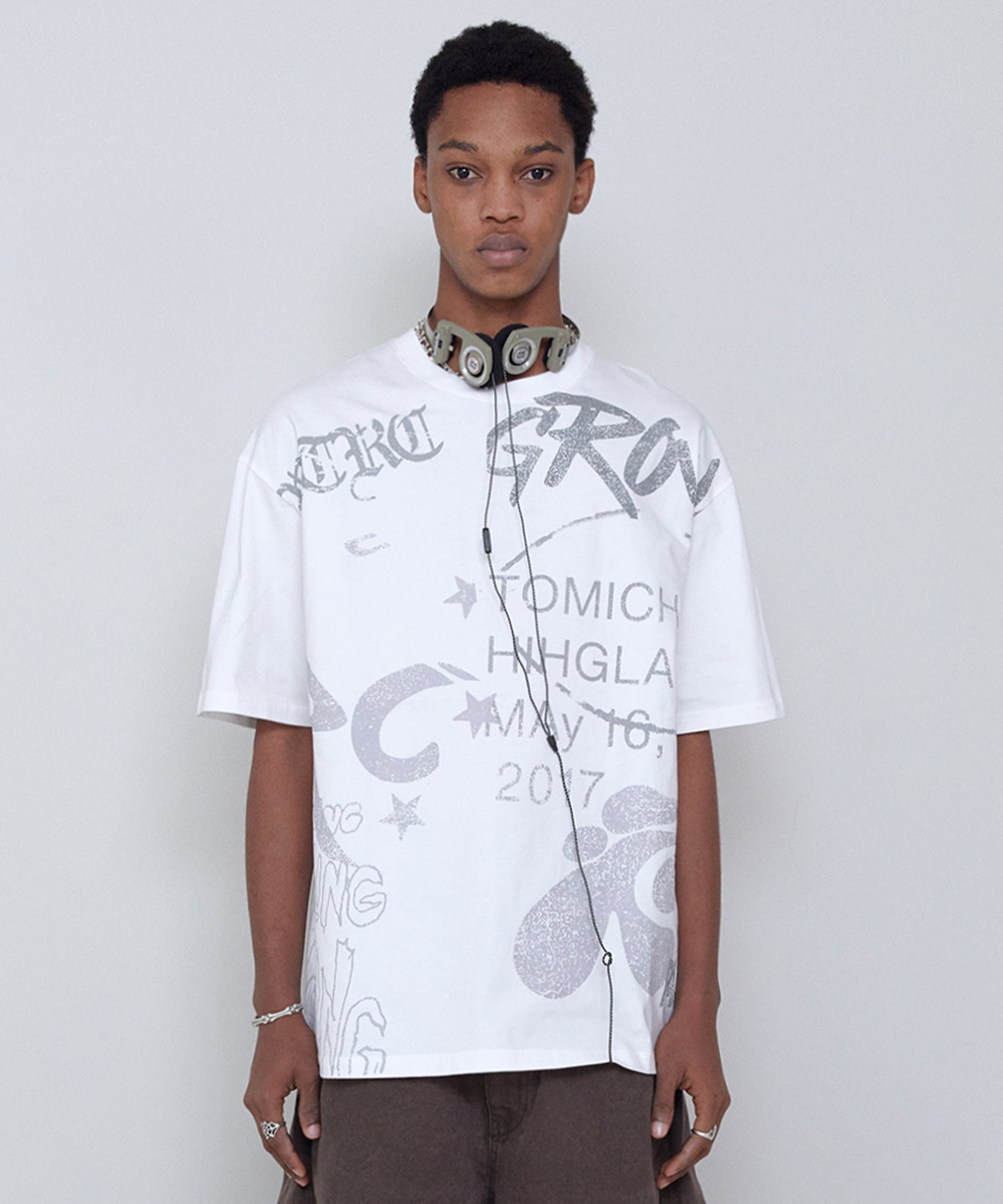 MULTI LOGO TEE [WHITE]